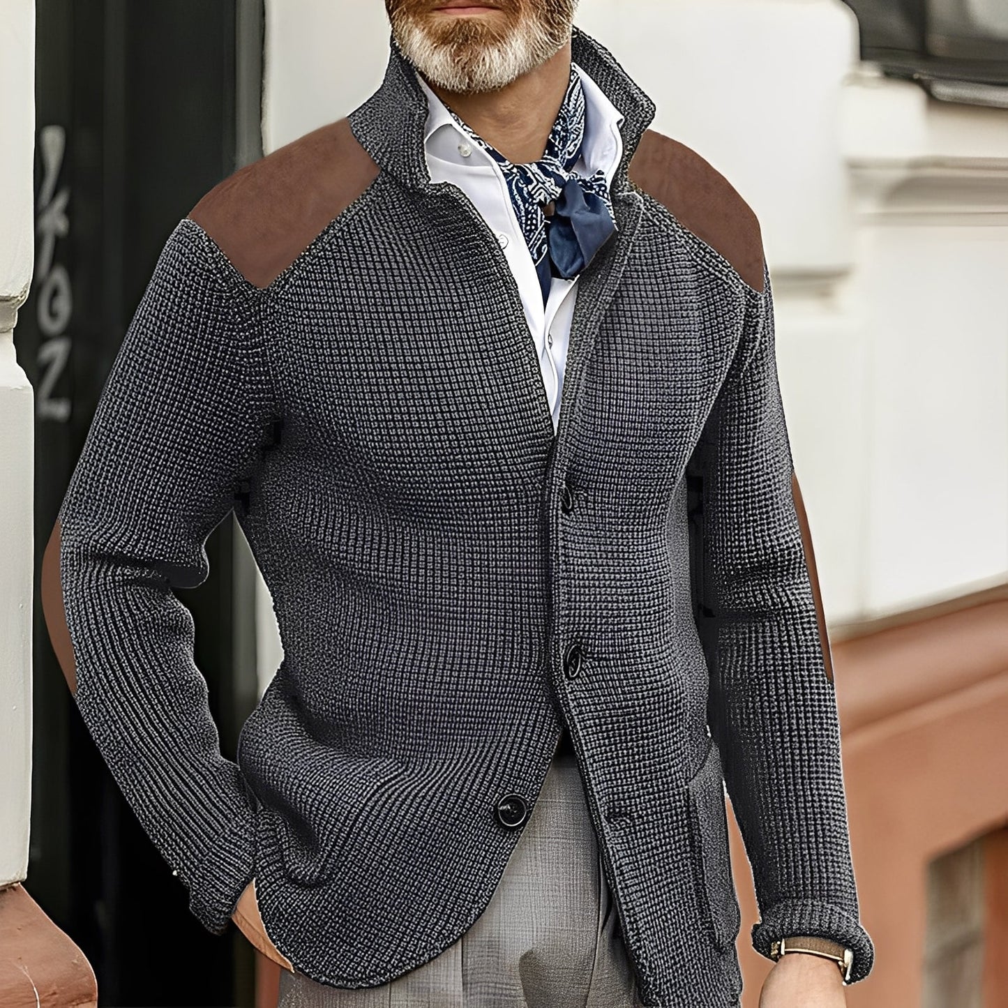 Caleb - Leichter, figurbetonter Herren-Strickpullover