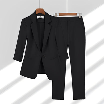 Andrea - Elegantes Damen-Outfit mit Blazer und Hose