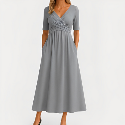 Maïka - Schickes Kleid mit V-Ausschnitt für Frauen