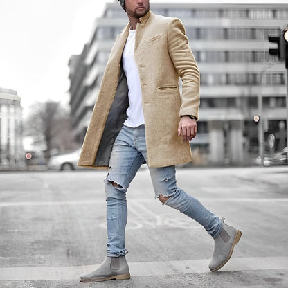 Hardy – Langer Mantel im modernen Stil